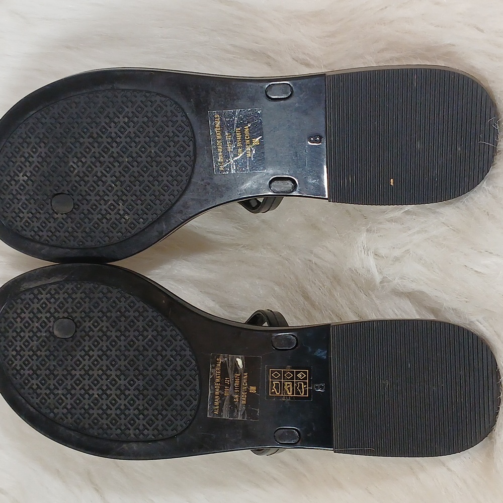 Tory Burch  Mini Miller Flat Jelly Black Sandals with Gold Emblem Sz 8 M - Picture 7 of 9
